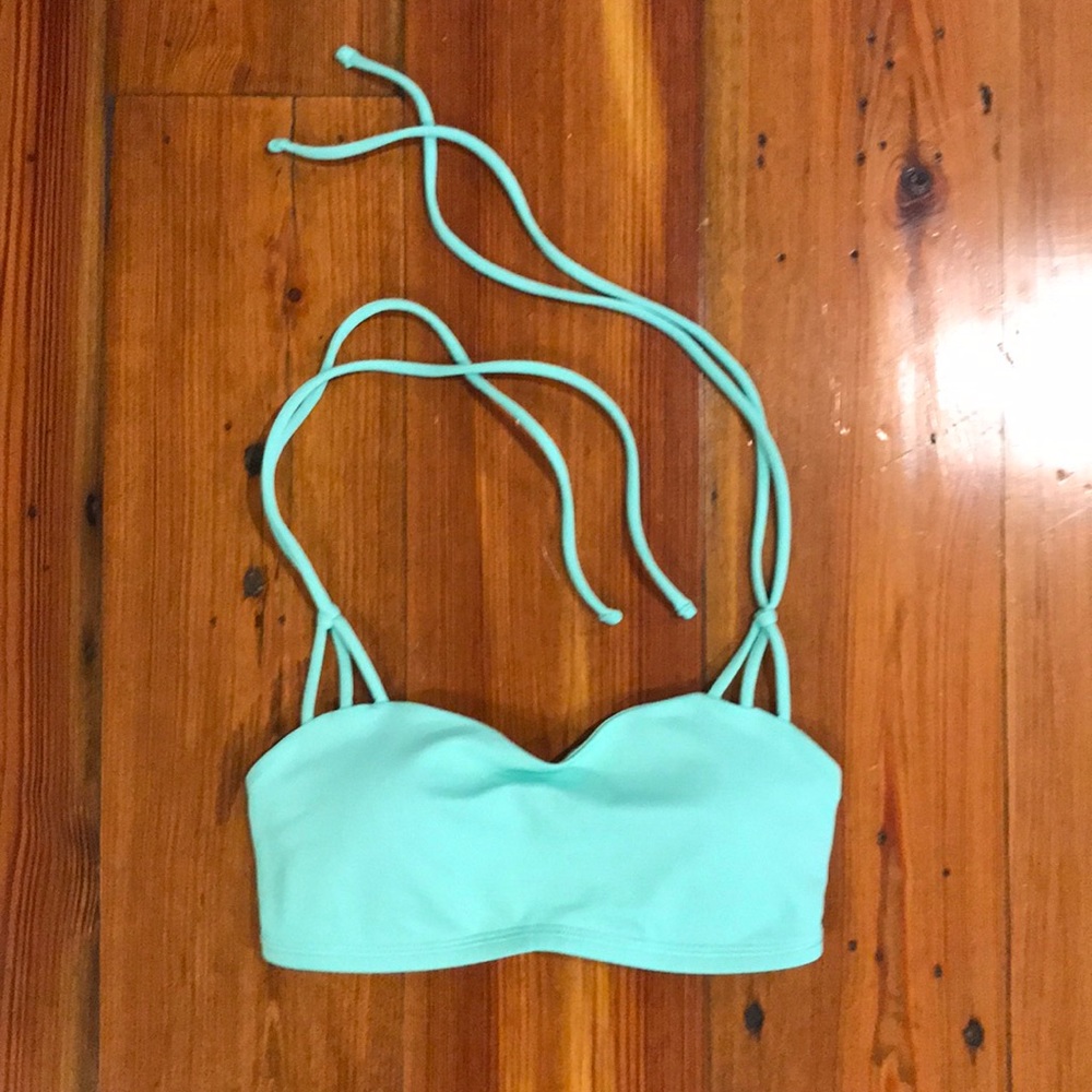 Lululemon bra